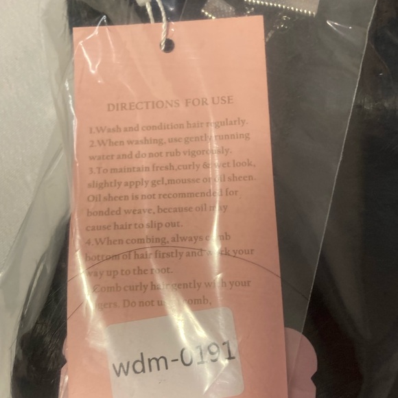 Mupul black wig with accessories new - Picture 6 of 9